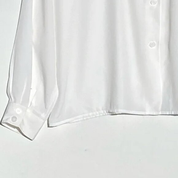 DIOR Vintage White Pleat Front/Button Back Blouse Size 14 EUC - Picture 6 of 8